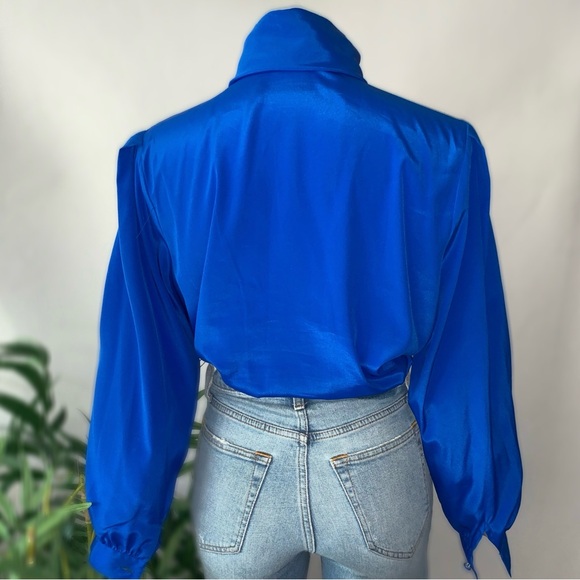 v i n t a g e :: Draped Pleated High Neck Satin Blouse - Picture 10 of 13